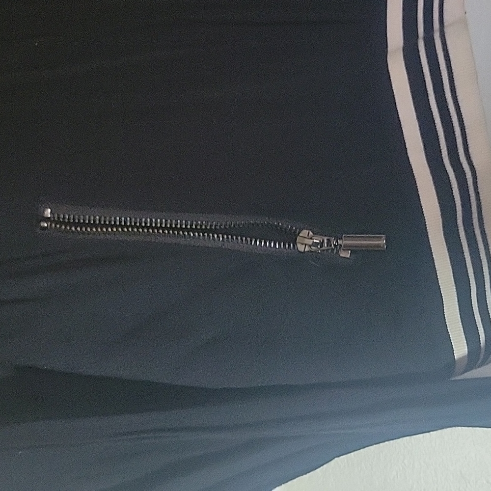 Jacket - Picture 3 of 4